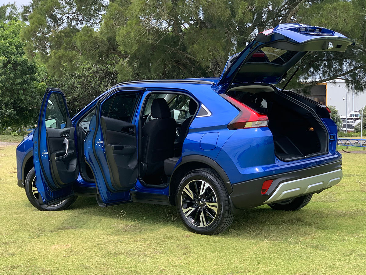 2024 Mitsubishi Eclipse Cross XLS 2WD