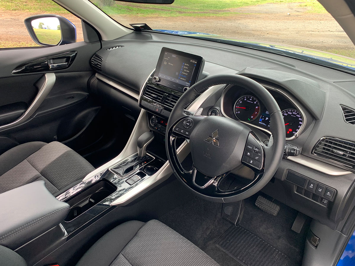 2024 Mitsubishi Eclipse Cross XLS 2WD