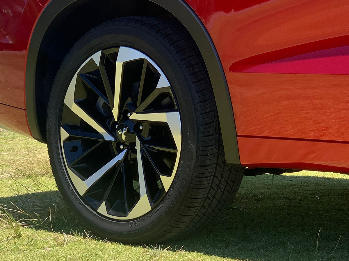 2024 Mitsubishi Outlander VRX 2.5L 4WD 7 Seater CVT Auto