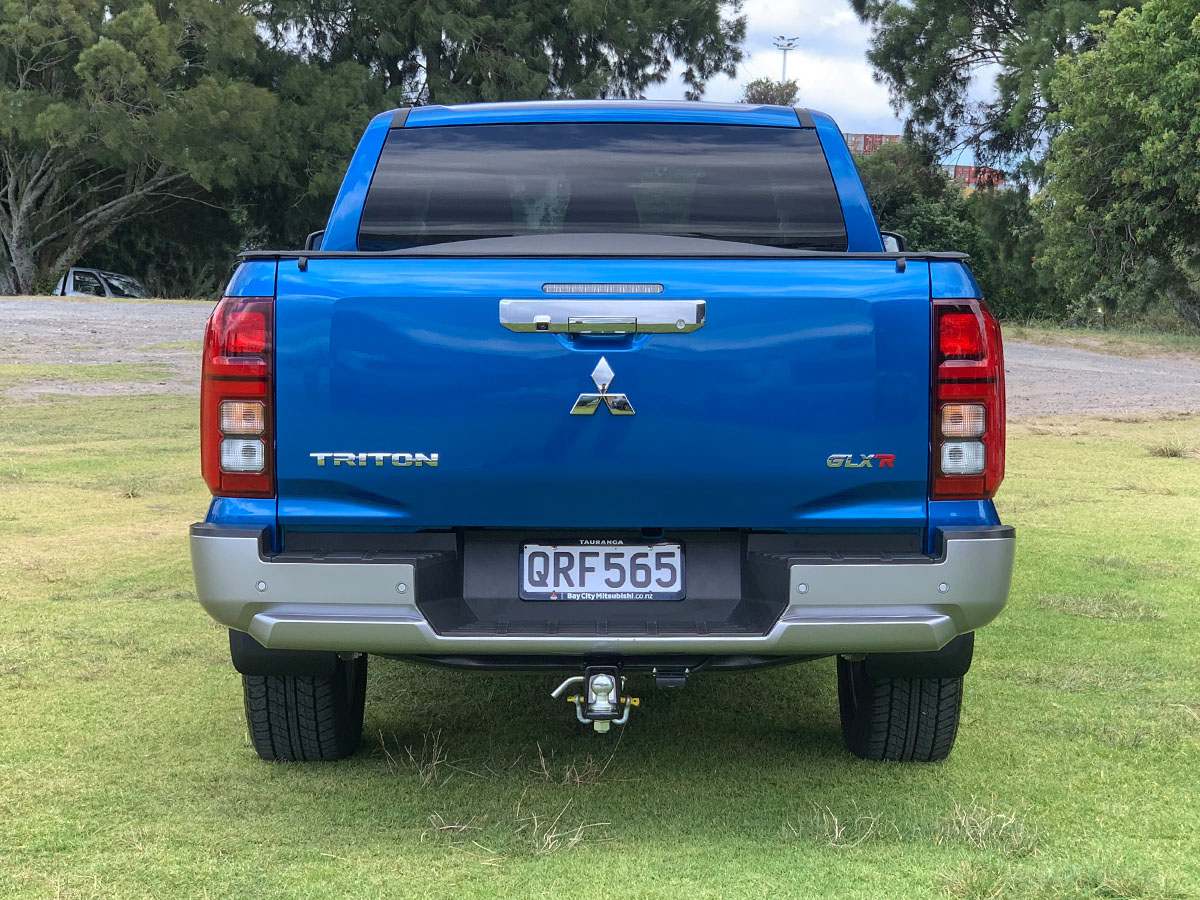 2024 Mitsubishi Triton GLXR 2WD 2.4L Bi-Turbo Diesel 6 Speed Auto