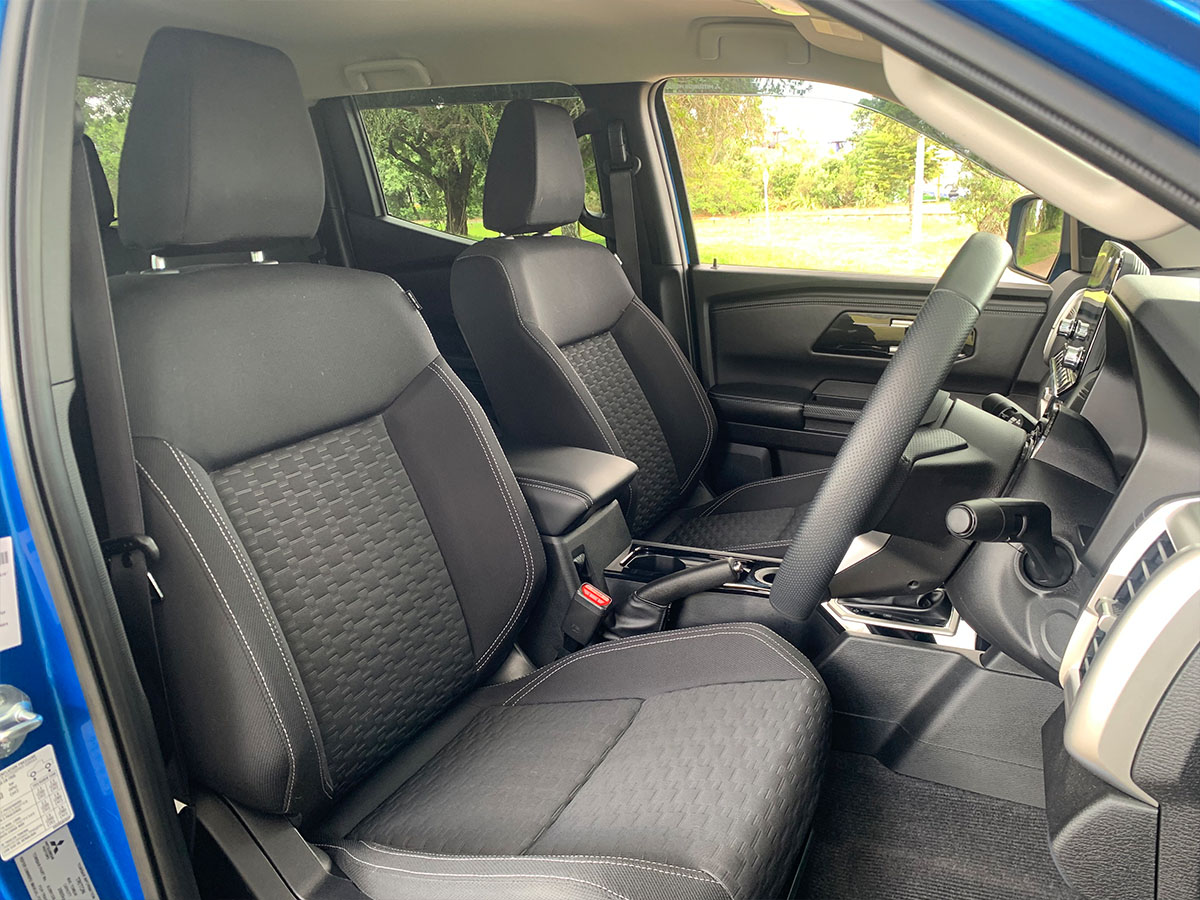 2024 Mitsubishi Triton GLXR 2WD 2.4L Bi-Turbo Diesel 6 Speed Auto