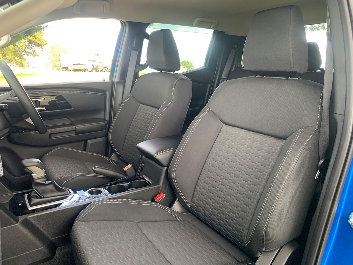 2024 Mitsubishi Triton GLXR 2WD 2.4L Bi-Turbo Diesel 6 Speed Auto