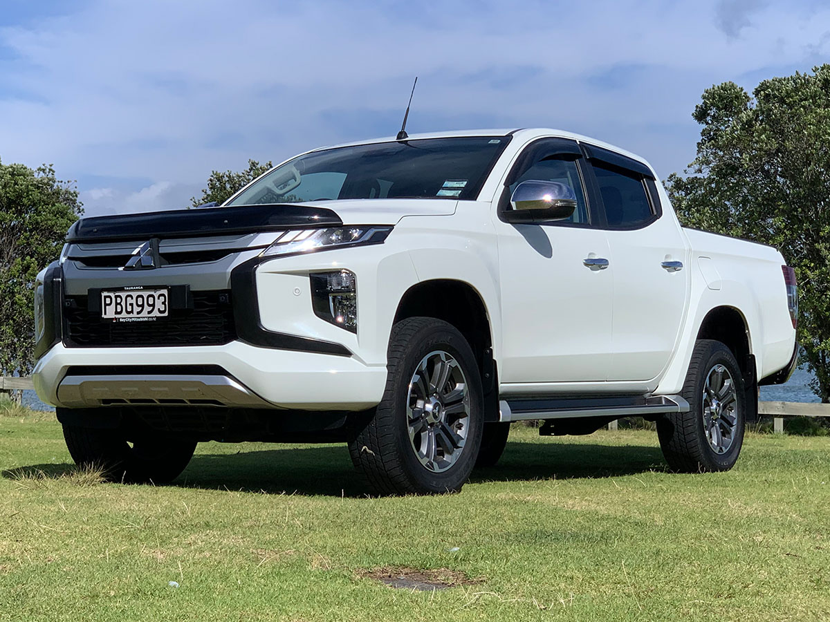 2022 Mitsubishi Triton GLXR 2.4L Diesel Turbo 2WD 6 Speed Auto
