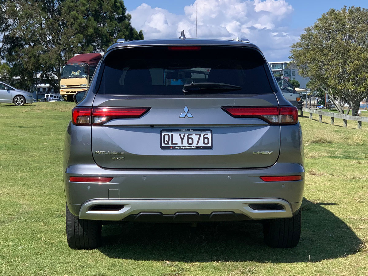2023 Mitsubishi Outlander VRX PHEV HYBRID 4WD