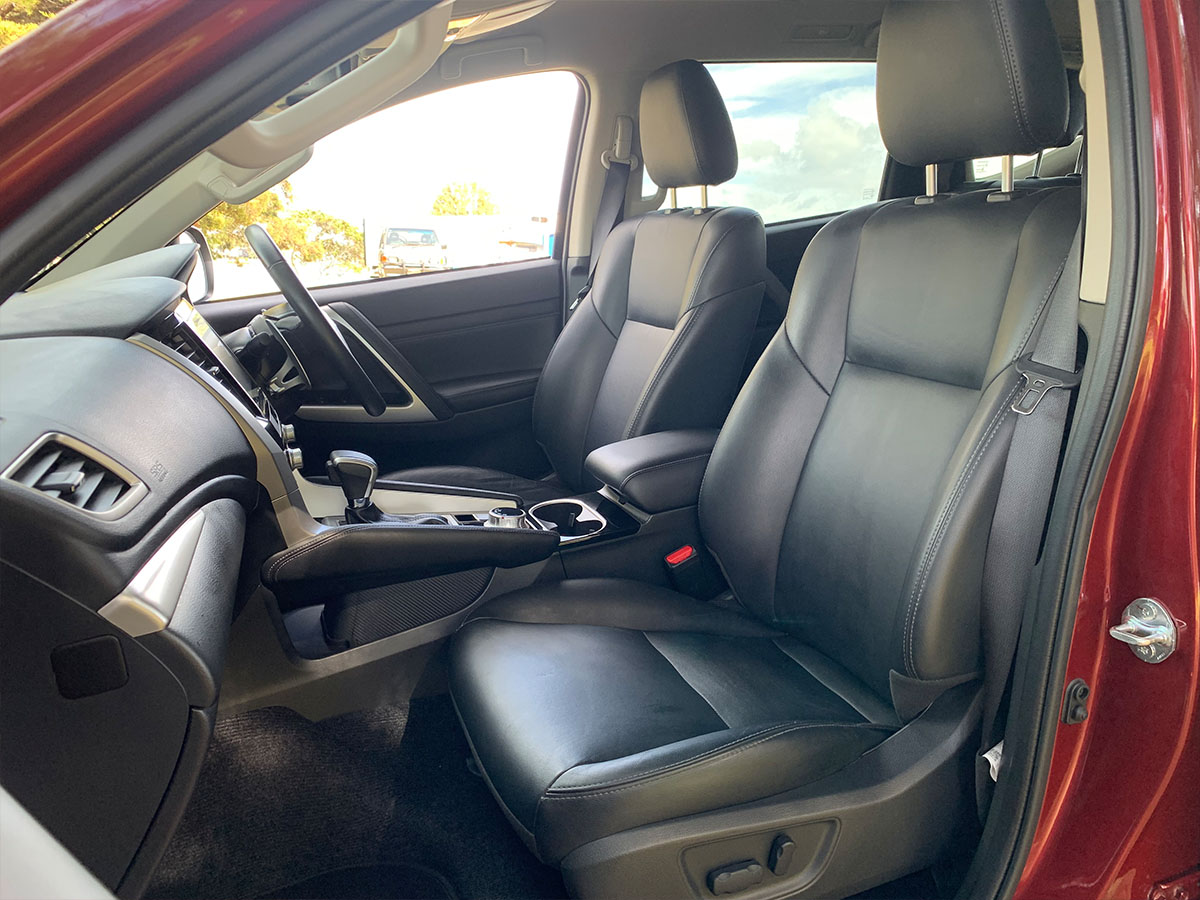 2023 Mitsubishi Pajero Sport VRX 4WD 7 Seater