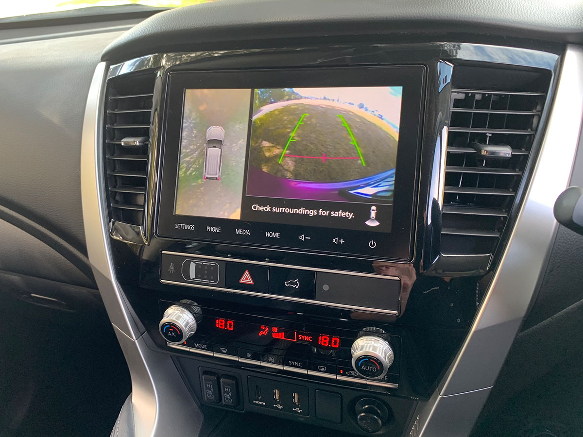 2023 Mitsubishi Pajero Sport VRX 4WD 7 Seater