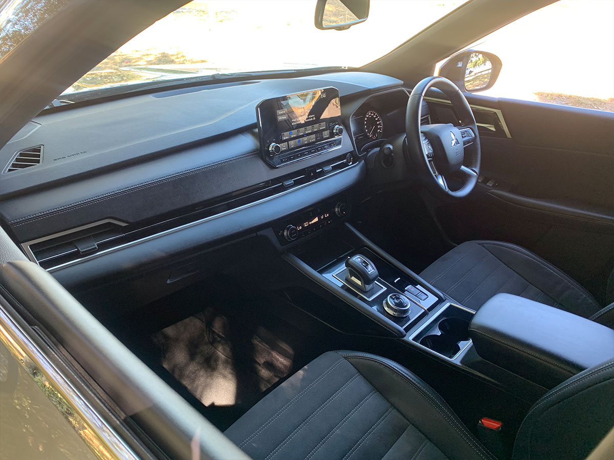 2024 Mitsubishi Outlander Sport 4WD 7 Seater 2.5L Petrol Auto