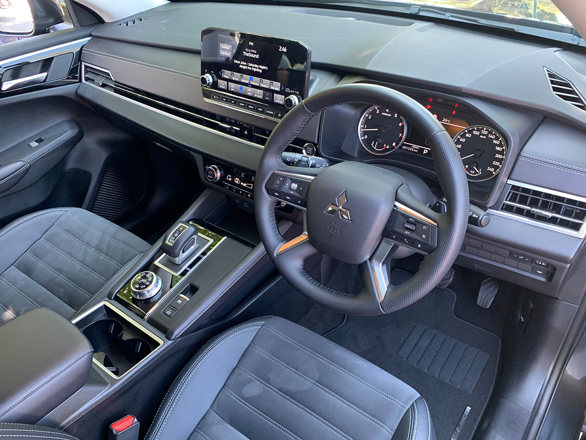 2024 Mitsubishi Outlander XLS 4WD 7 Seater 2.5L Petrol Auto