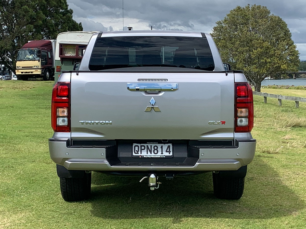 2024 Mitsubishi Triton GLXR 2WD 2.4L Bi-Turbo Diesel 6 Speed Auto