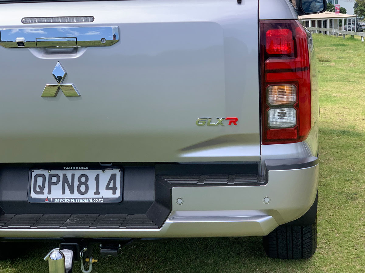 2024 Mitsubishi Triton GLXR 2WD 2.4L Bi-Turbo Diesel 6 Speed Auto