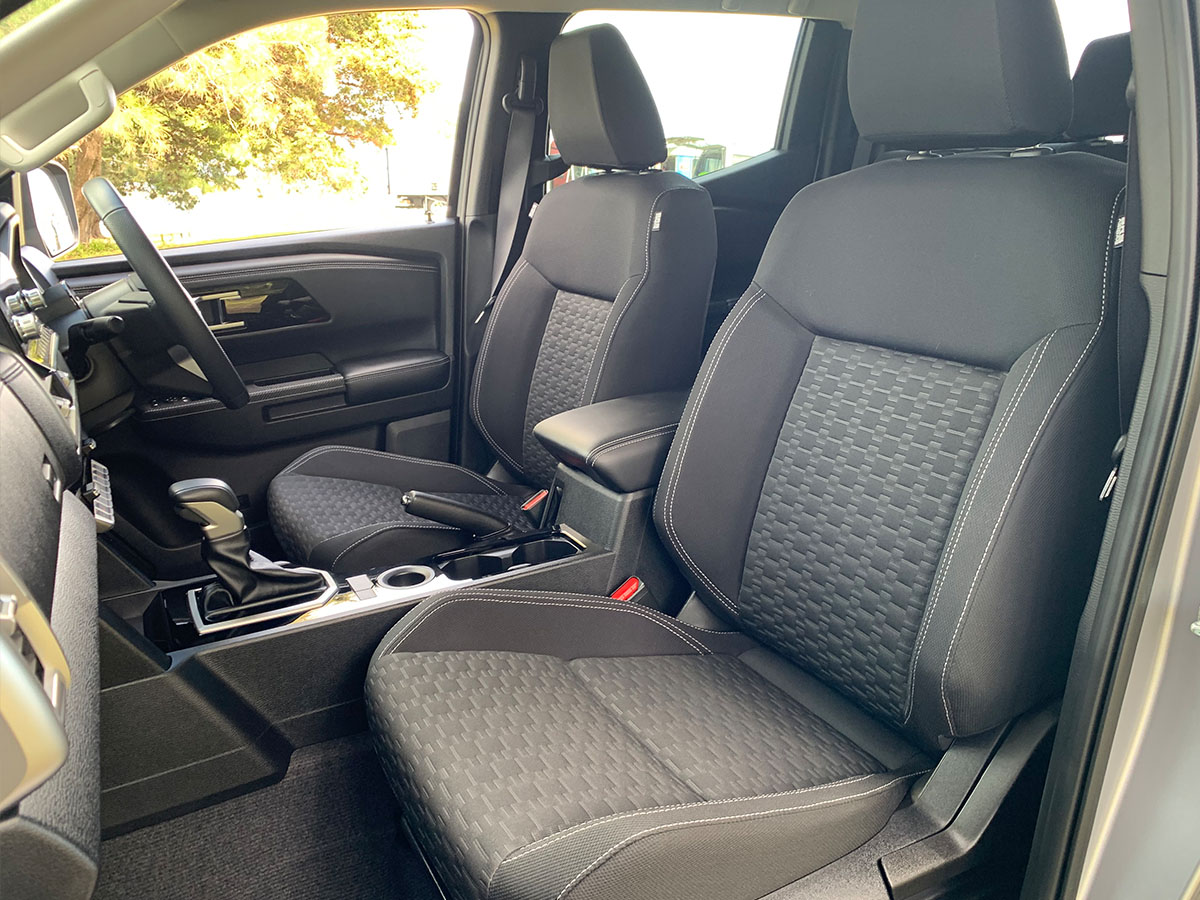 2024 Mitsubishi Triton GLXR 2WD 2.4L Bi-Turbo Diesel 6 Speed Auto