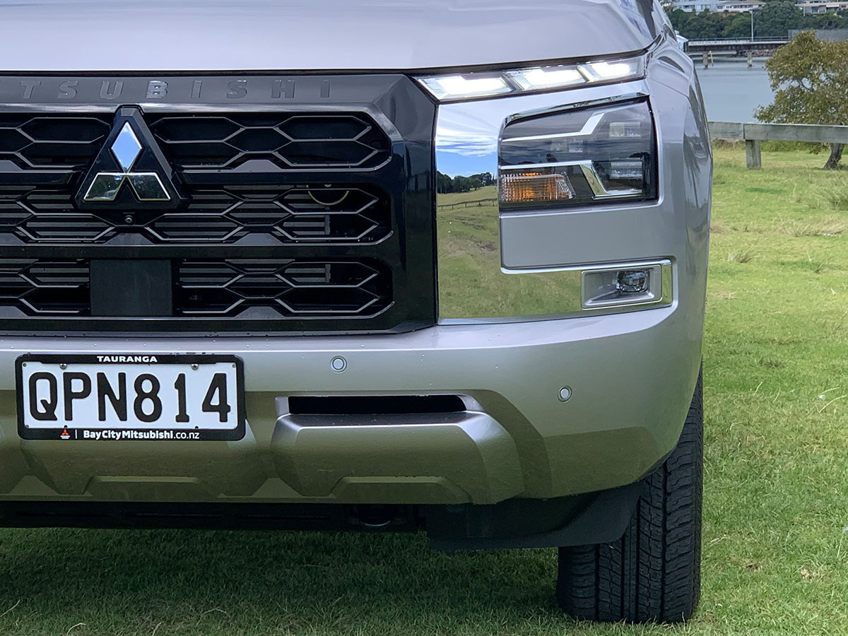 2024 Mitsubishi Triton GLXR 2WD 2.4L Bi-Turbo Diesel 6 Speed Auto