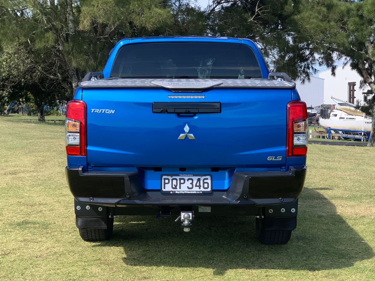 2022 Mitsubishi Triton GLSB 4WD 2.4L Diesel Turbo 6 Speed Auto