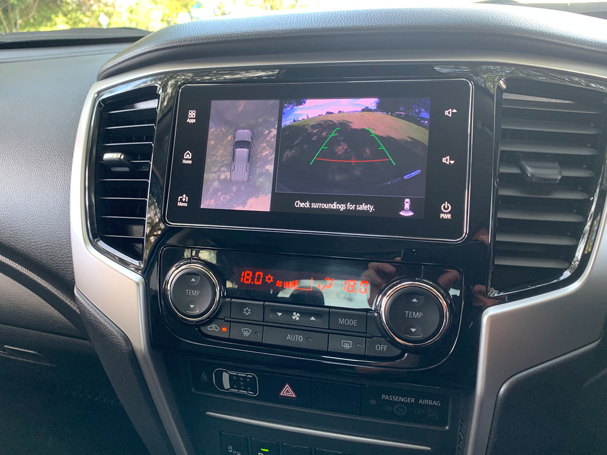 2022 Mitsubishi Triton GLSB 4WD 2.4L Diesel Turbo 6 Speed Auto