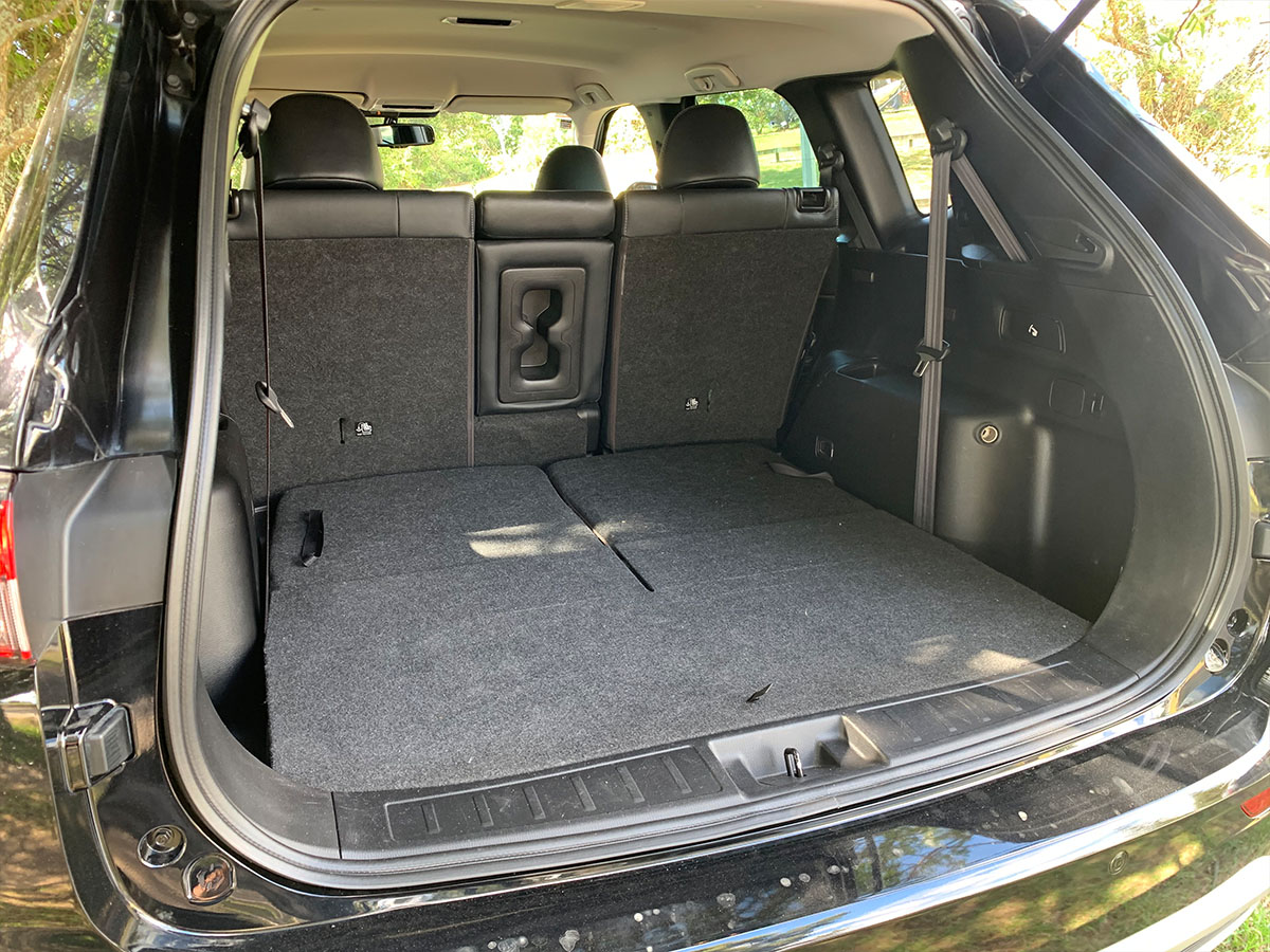 2023 Mitsubishi Outlander XLS 2WD 7 Seater 2.5L Petrol Auto