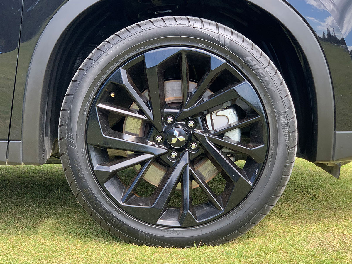 2023 Mitsubishi Outlander XLS 2WD 7 Seater 2.5L Petrol Auto