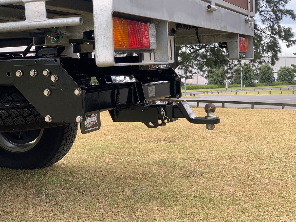 2023 Mitsubishi Triton GLX Club Cab Chassis 4WD 2.4L Diesel Turbo Auto