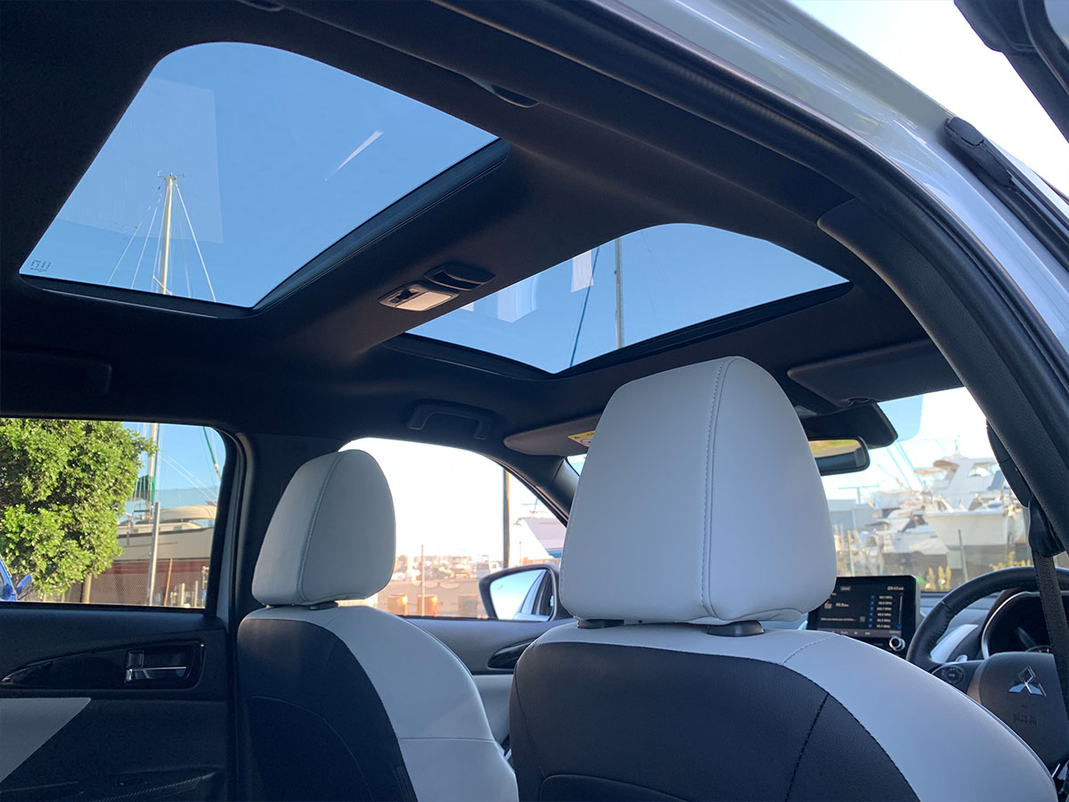 2024 Mitsubishi Eclipse Cross VRX 2WD