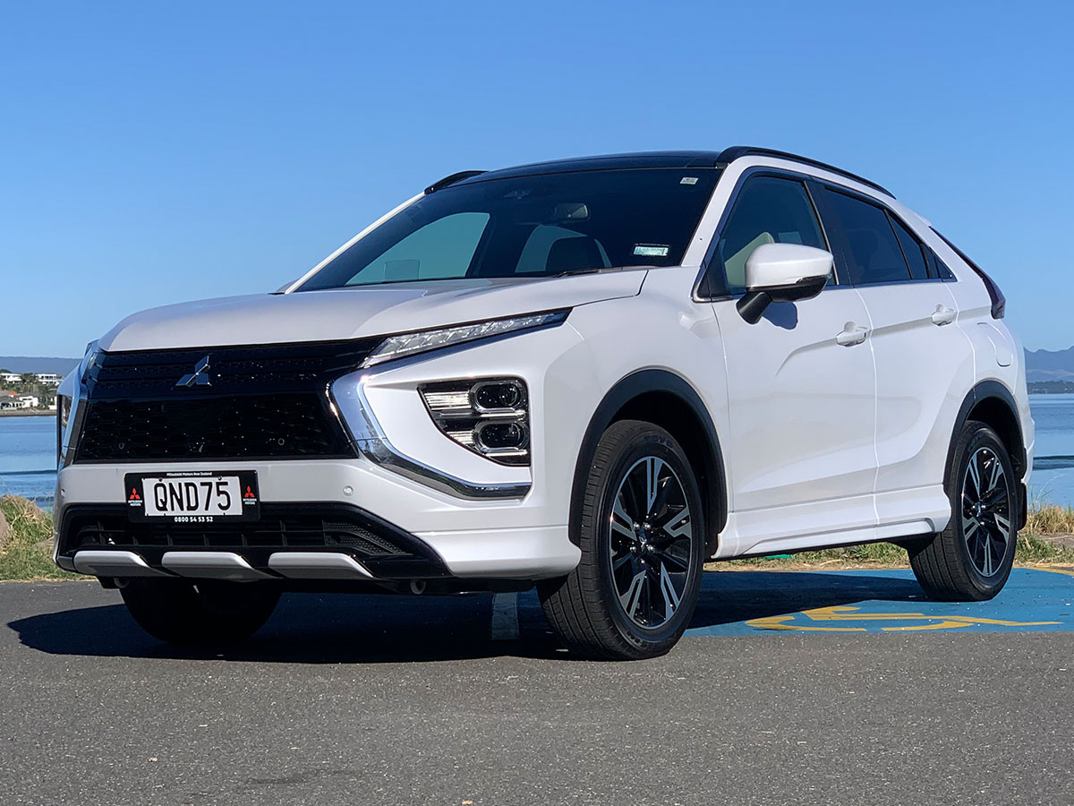 2024 Mitsubishi Eclipse Cross VRX 2WD