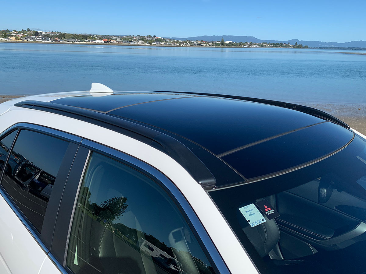 2024 Mitsubishi Eclipse Cross VRX 2WD