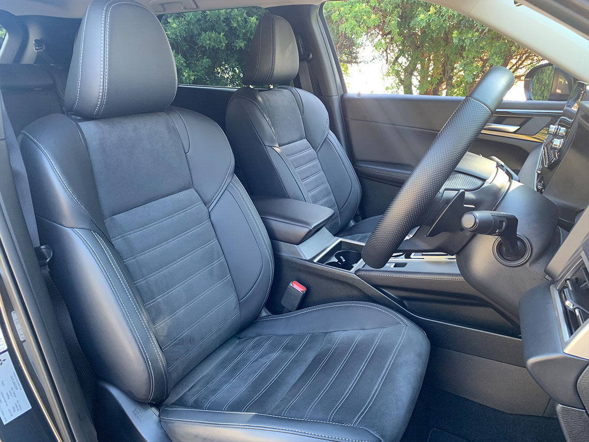 2024 Mitsubishi Outlander XLS 4WD 7 Seater 2.5L Petrol Auto