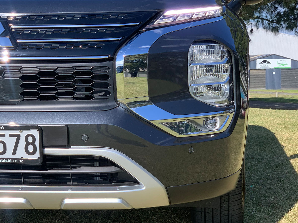 2024 Mitsubishi Outlander XLS 4WD 7 Seater 2.5L Petrol Auto