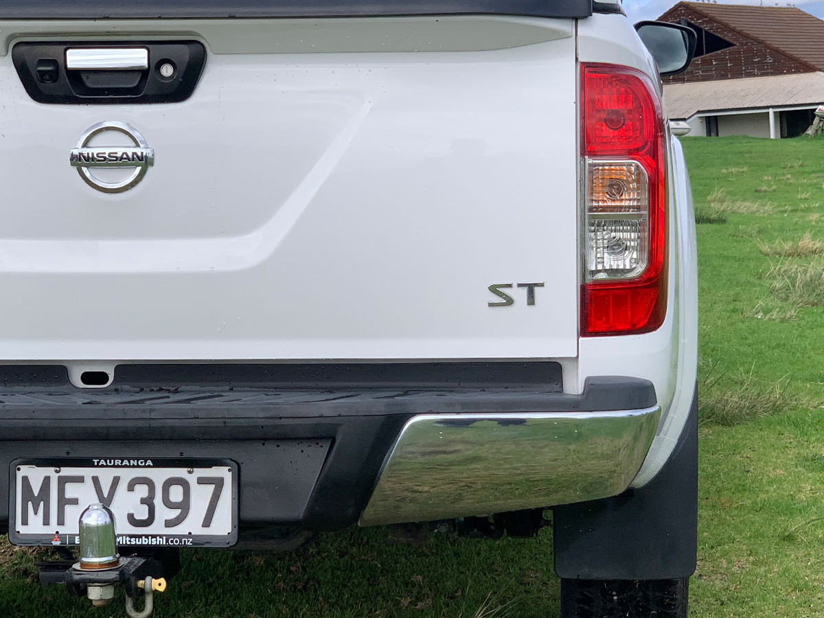 2019 Nissan Navara ST 4WD 2.3L Diesel