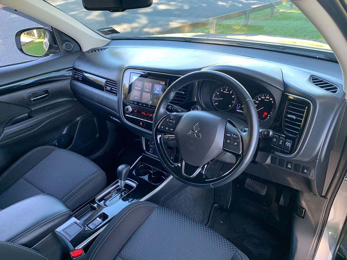 2021 Mitsubishi Outlander LS 2.4L Petrol 7 Seater Automatic