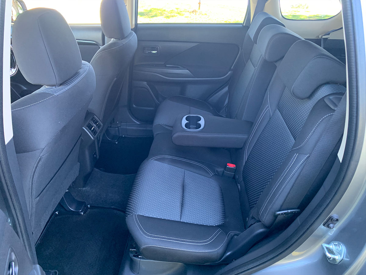 2021 Mitsubishi Outlander LS 2.4L Petrol 7 Seater Automatic