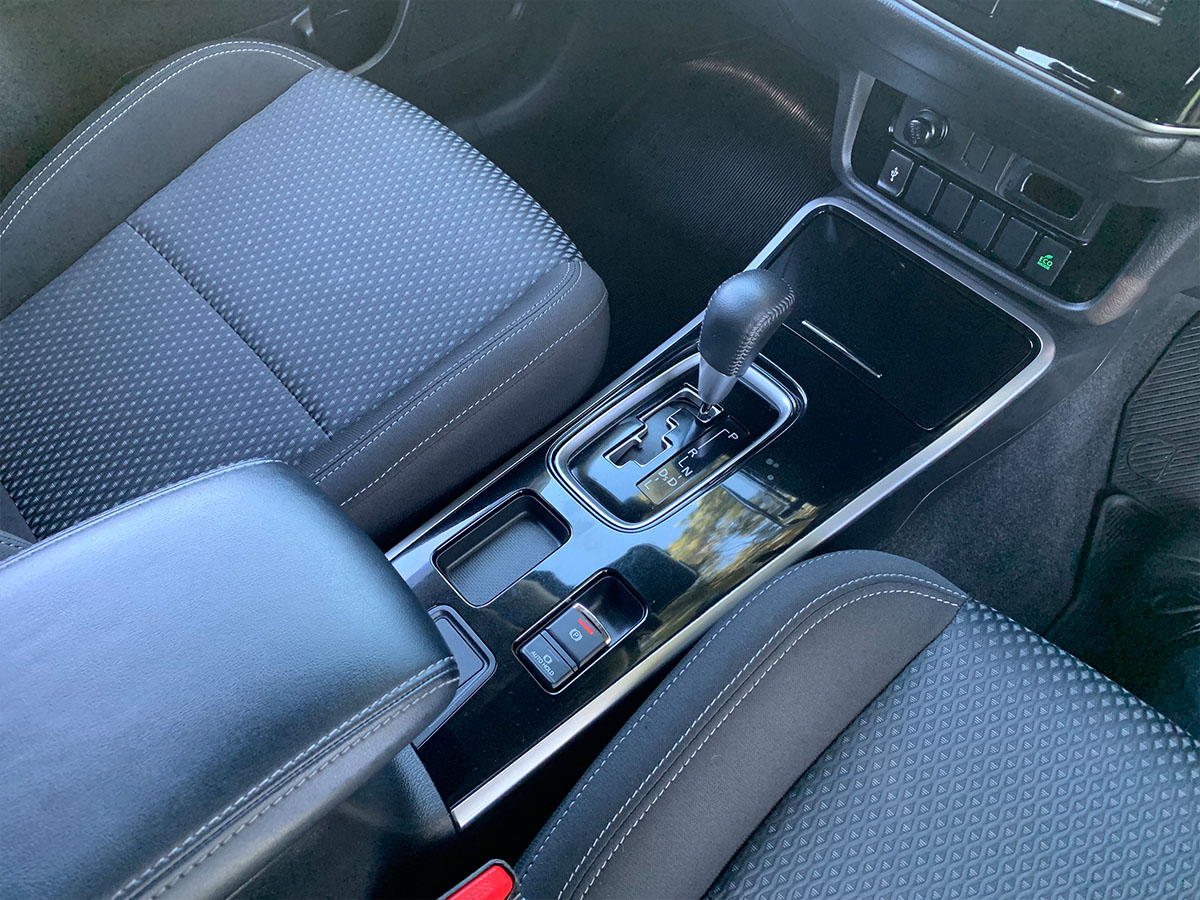 2021 Mitsubishi Outlander LS 2.4L Petrol 7 Seater Automatic