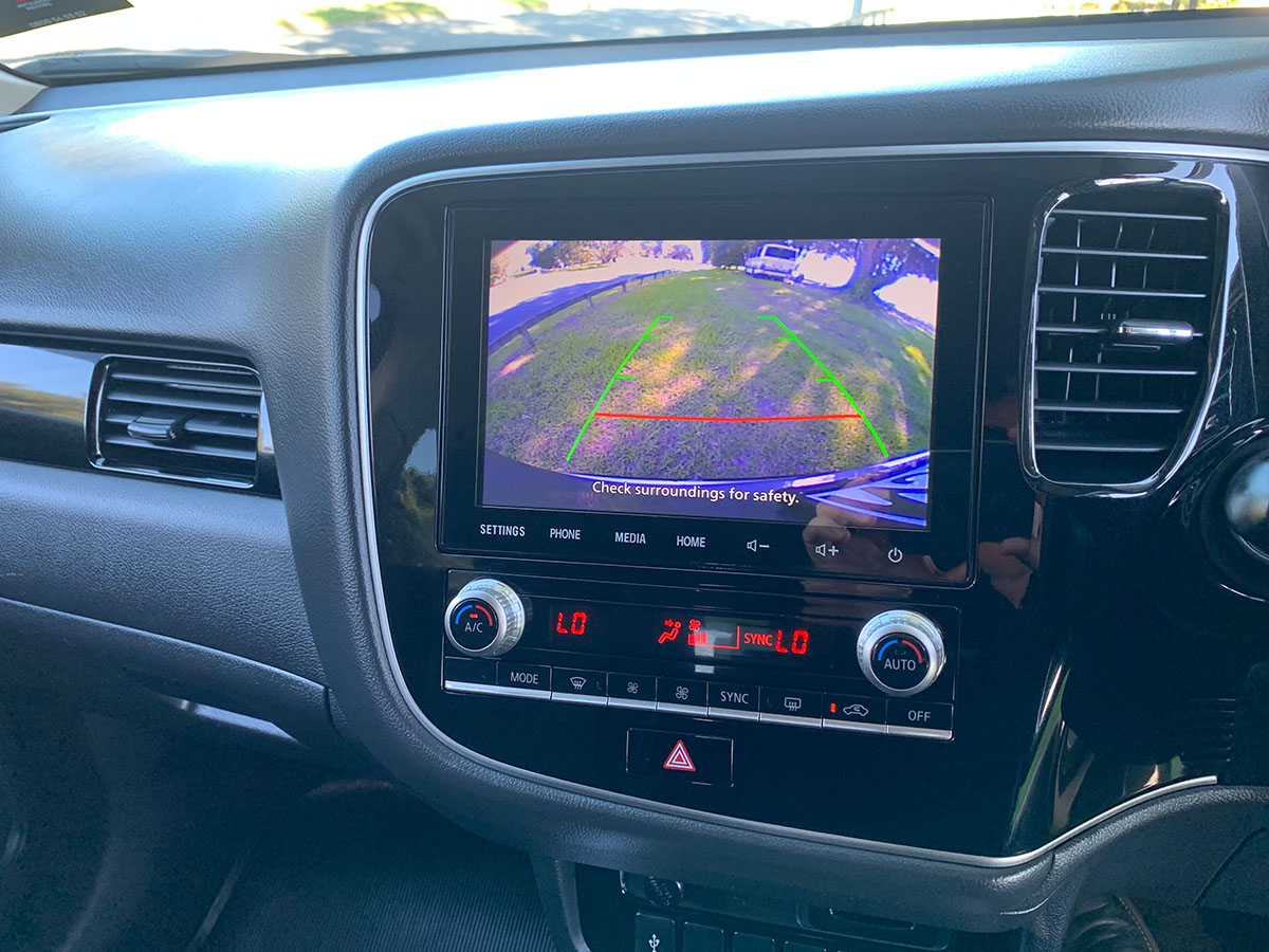 2021 Mitsubishi Outlander LS 2.4L Petrol 7 Seater Automatic