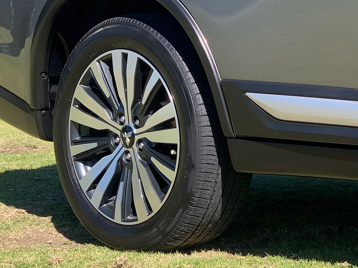 2021 Mitsubishi Outlander LS 2.4L Petrol 7 Seater Automatic