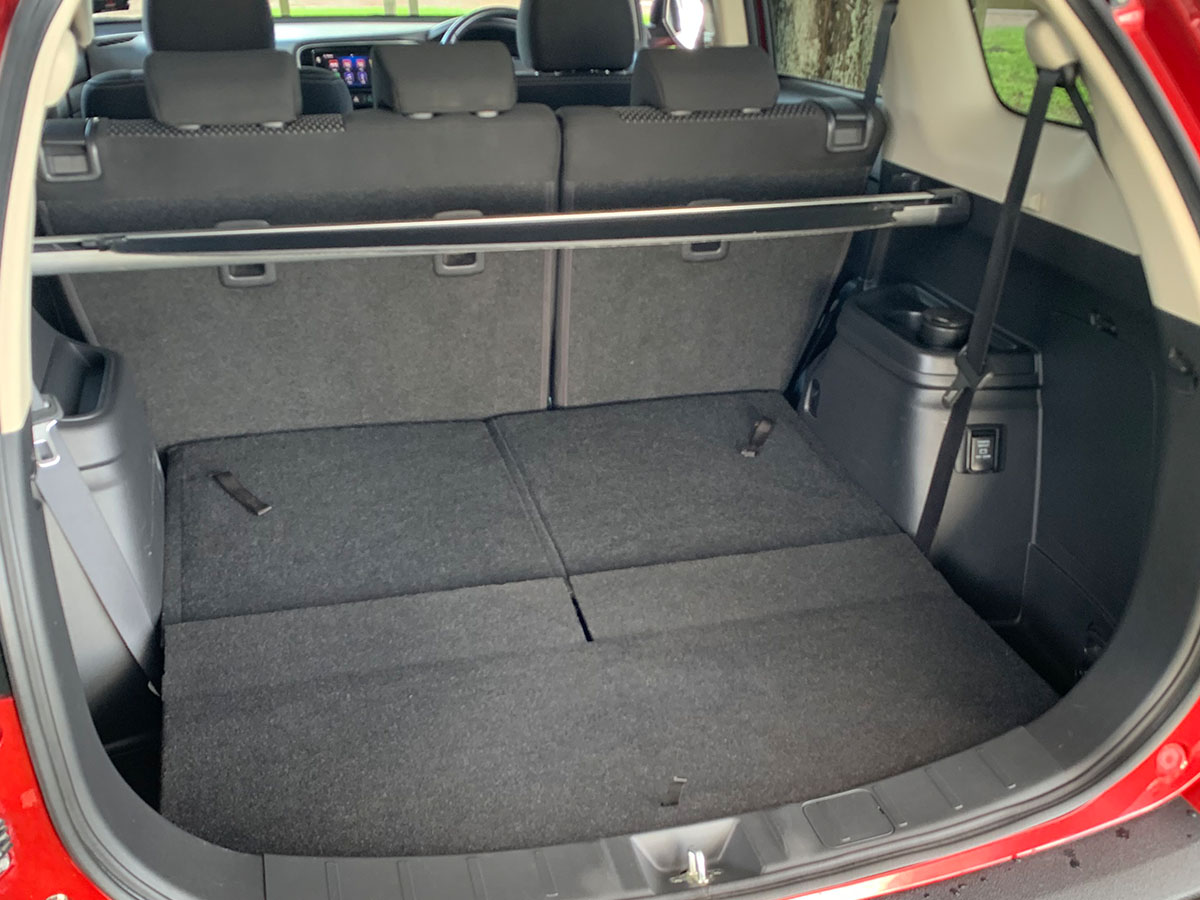 2018 Mitsubishi Outlander LS 2.4L Petrol 7 Seater Automatic