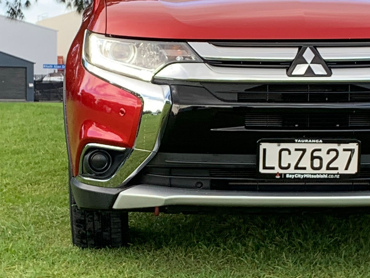2018 Mitsubishi Outlander LS 2.4L Petrol 7 Seater Automatic
