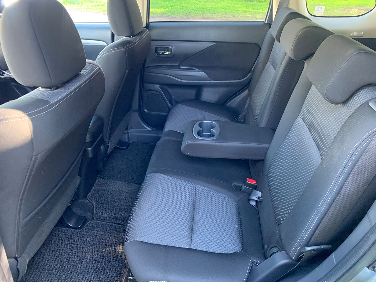 2018 Mitsubishi Outlander XLS 4WD 7 Seater 2.4L Petrol Automatic