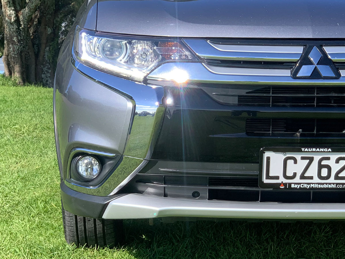 2018 Mitsubishi Outlander XLS 4WD 7 Seater 2.4L Petrol Automatic