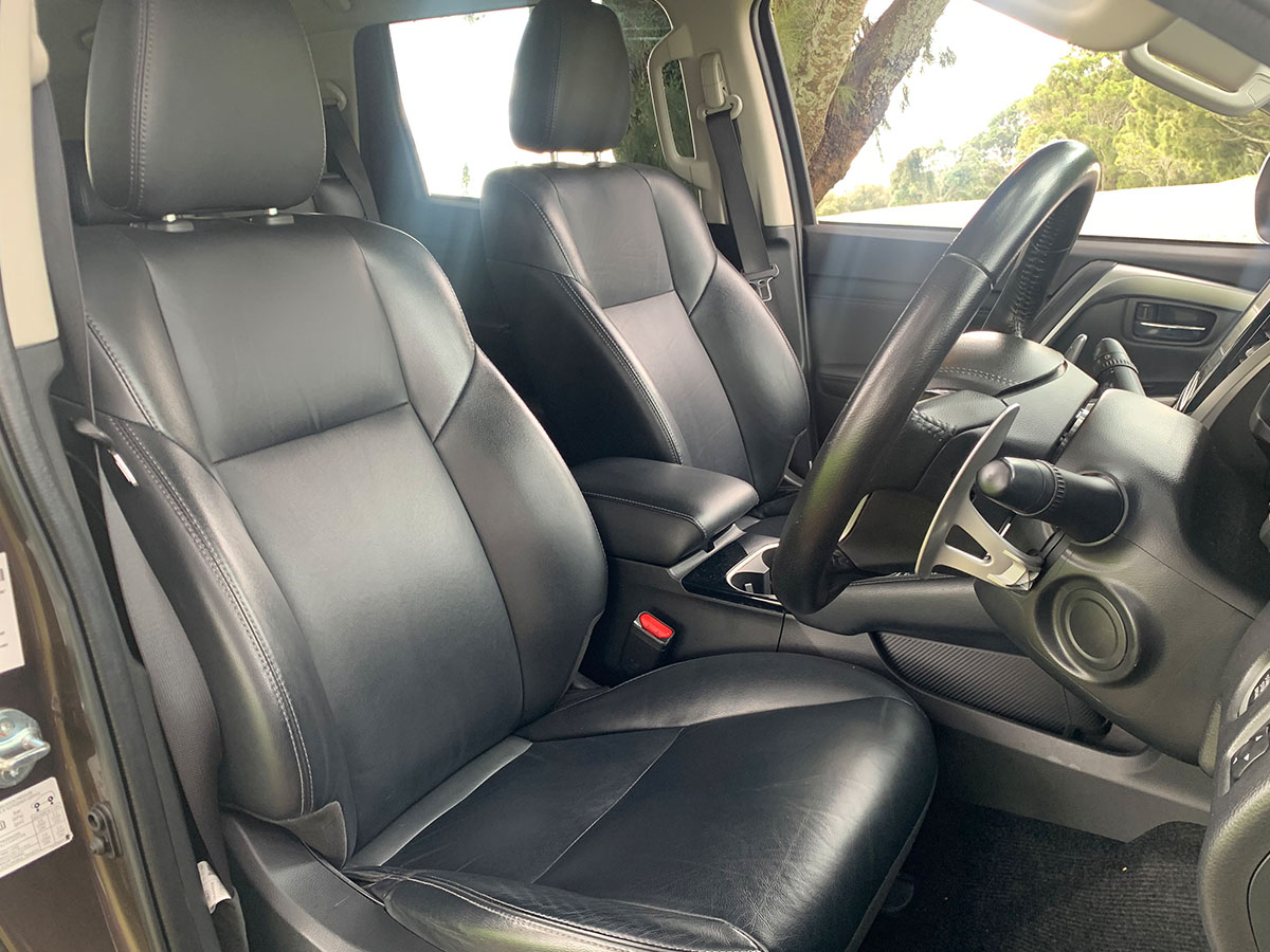 2023 Mitsubishi Pajero Sport VRX 4WD 7 Seater