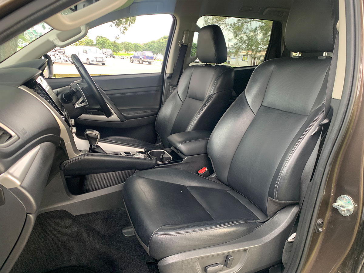 2023 Mitsubishi Pajero Sport VRX 4WD 7 Seater