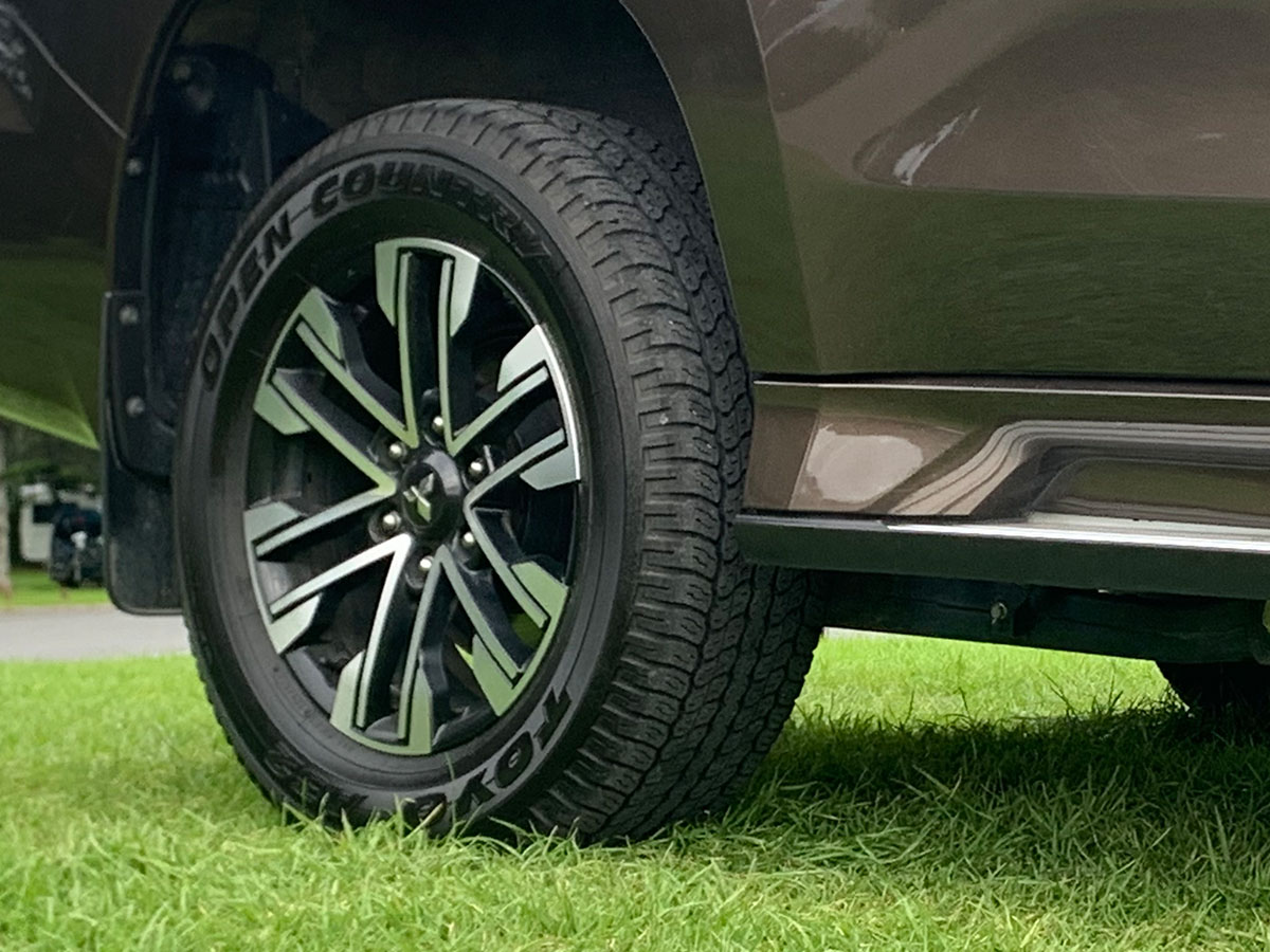 2023 Mitsubishi Pajero Sport VRX 4WD 7 Seater