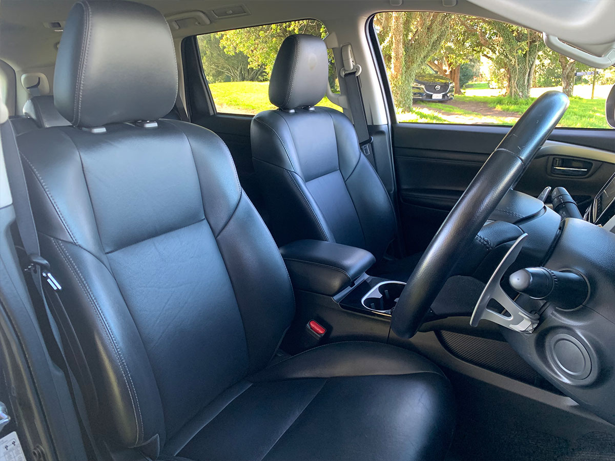 2023 Mitsubishi Pajero Sport VRX 4WD 7 Seater