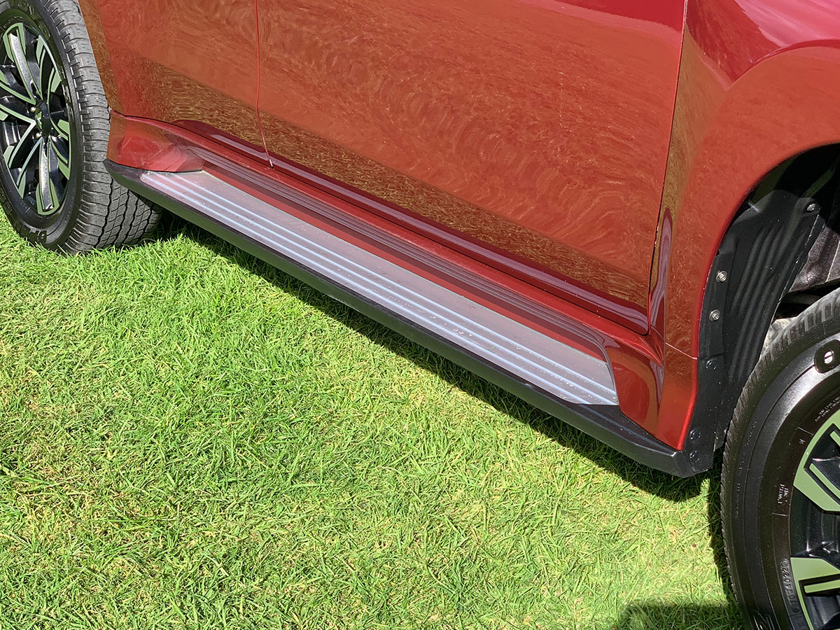 2023 Mitsubishi Pajero Sport VRX 4WD 7 Seater