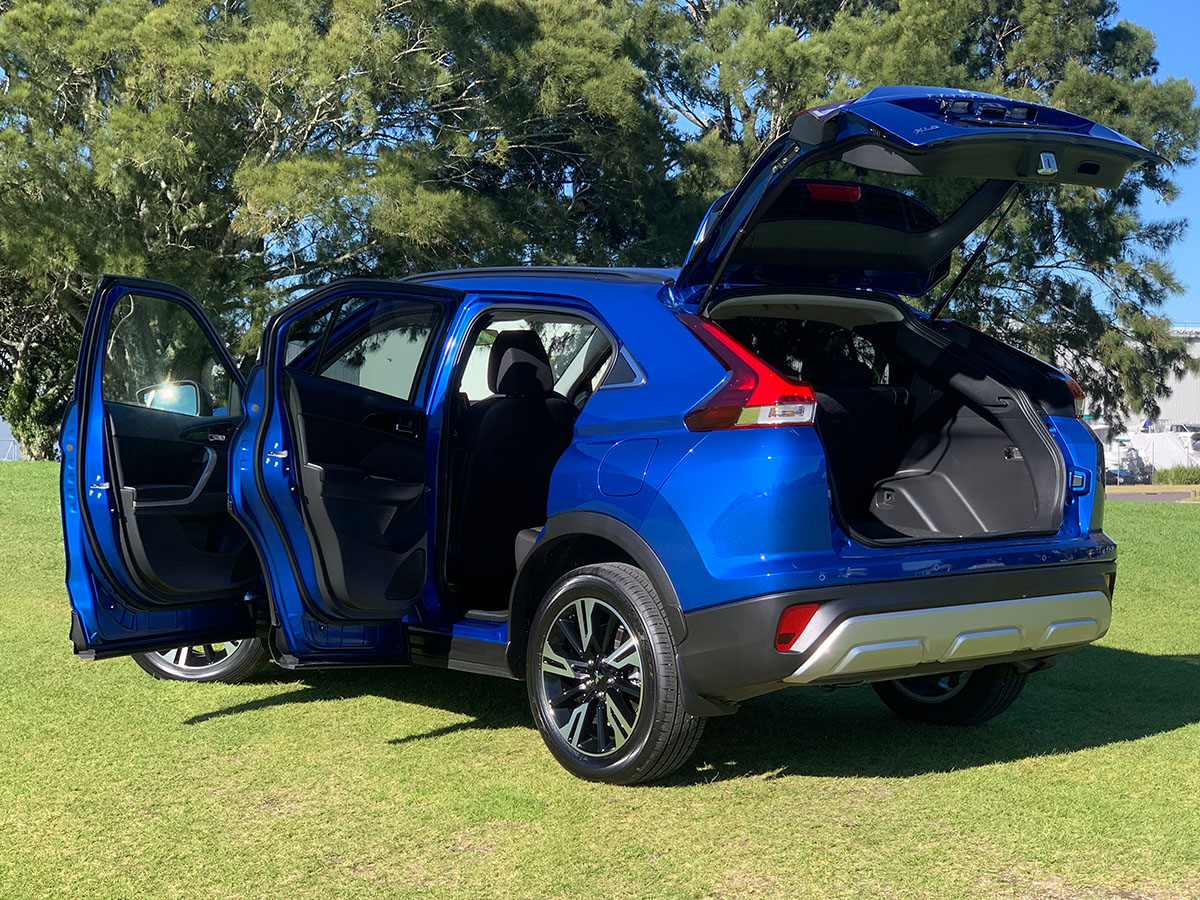 2024 Mitsubishi Eclipse Cross XLS 2WD