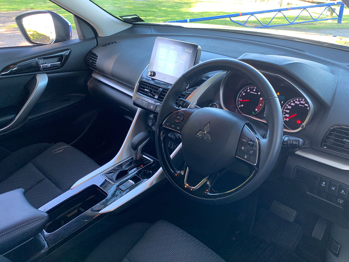 2024 Mitsubishi Eclipse Cross XLS 2WD