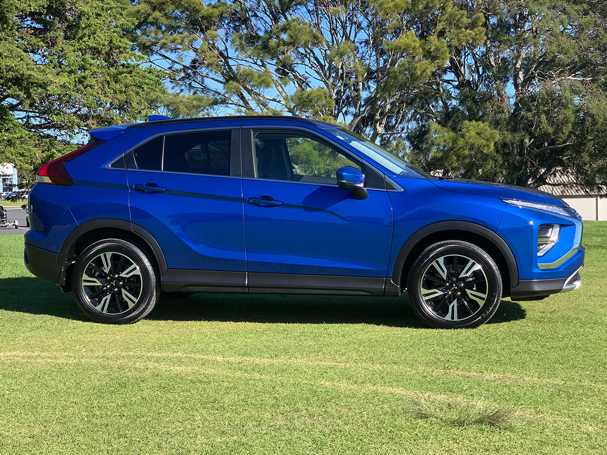 2024 Mitsubishi Eclipse Cross XLS 2WD