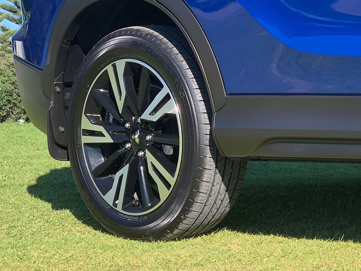 2024 Mitsubishi Eclipse Cross XLS 2WD