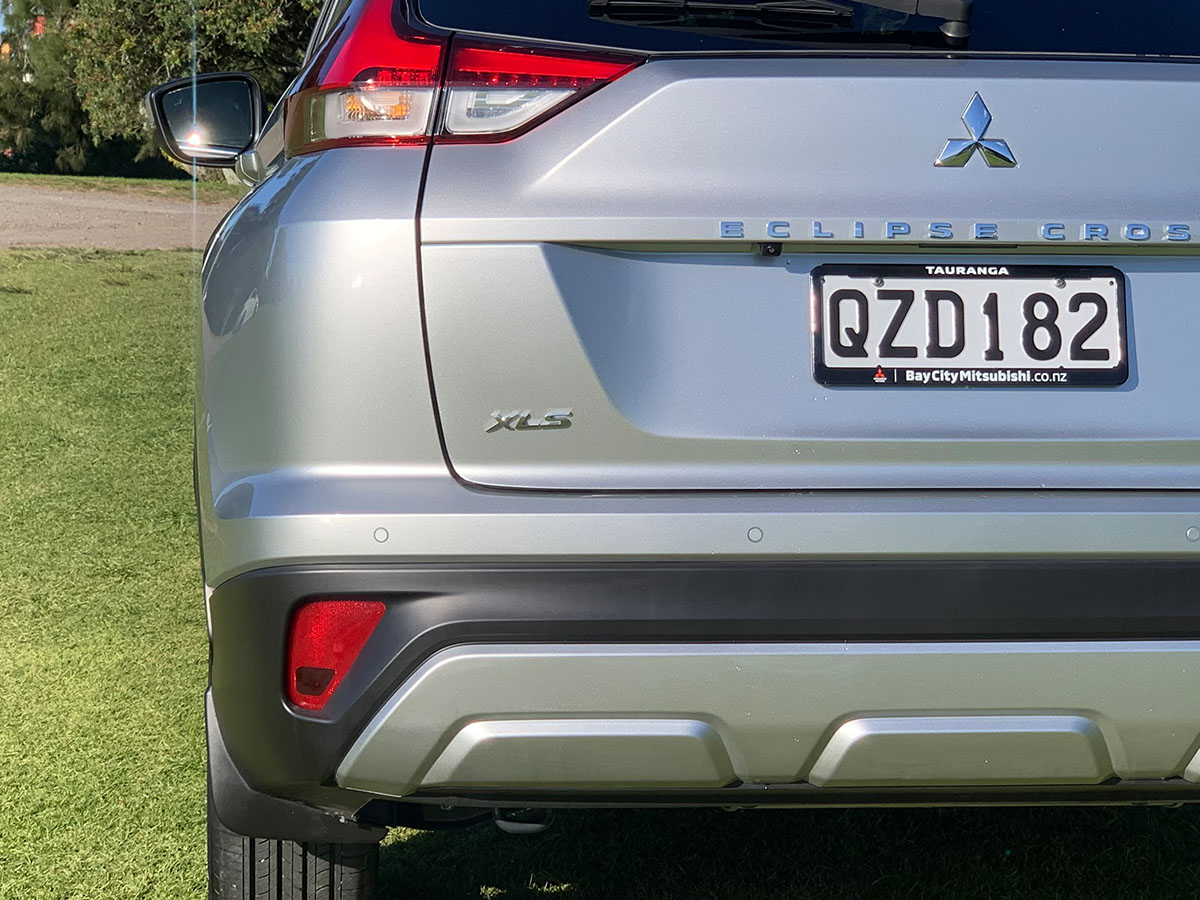 2024 Mitsubishi Eclipse Cross XLS 2WD