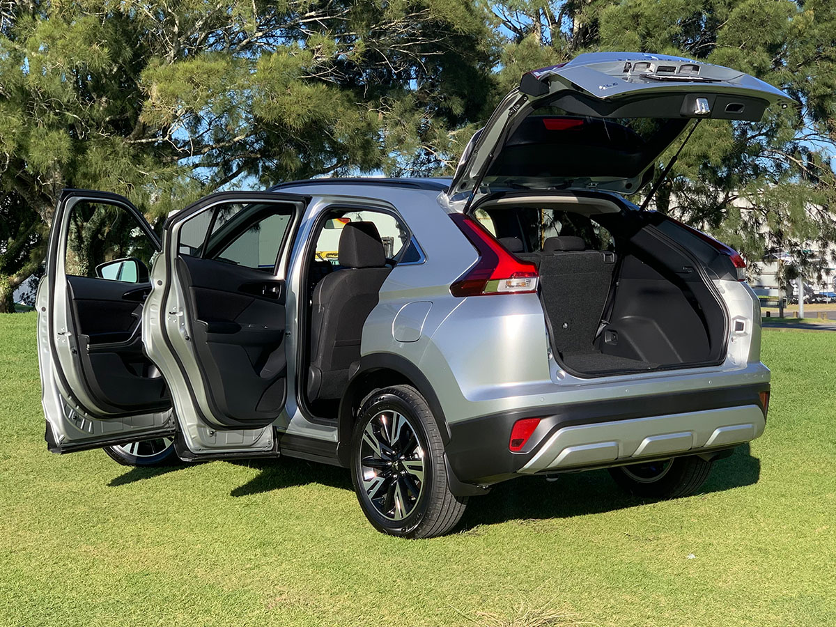 2024 Mitsubishi Eclipse Cross XLS 2WD