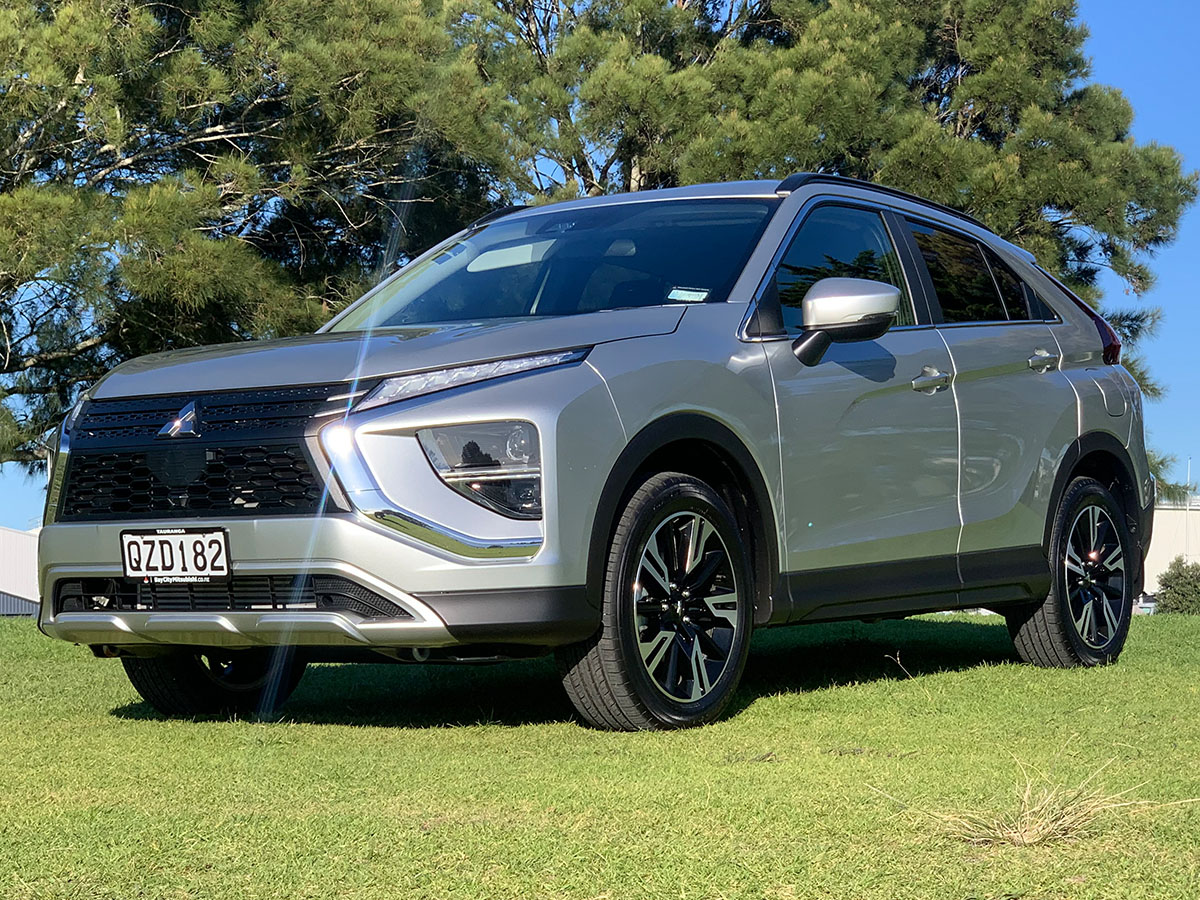 2024 Mitsubishi Eclipse Cross XLS 2WD