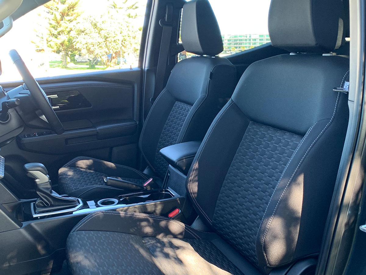 2024 Mitsubishi Triton GLXR 2WD 2.4L Bi-Turbo Diesel 6 Speed Auto