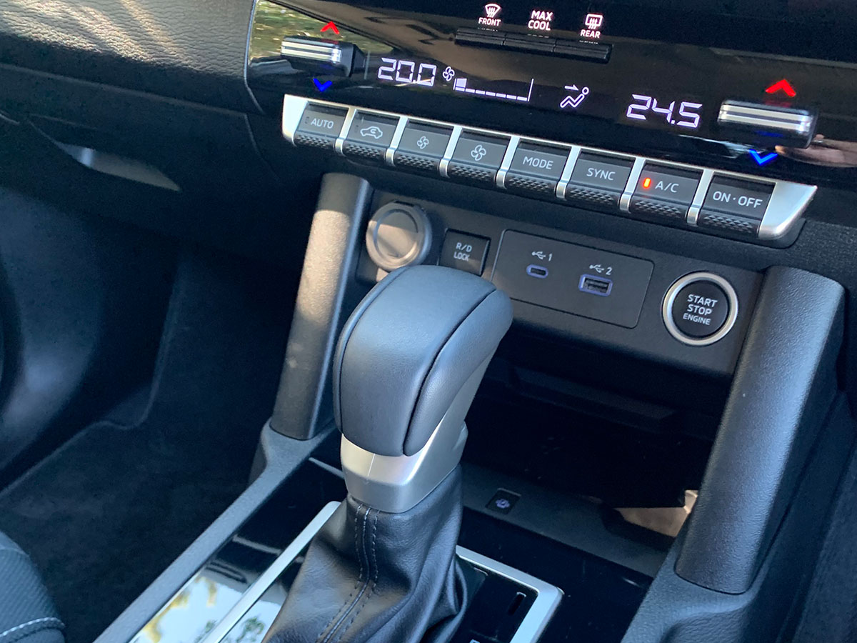 2024 Mitsubishi Triton GLXR 2WD 2.4L Bi-Turbo Diesel 6 Speed Auto